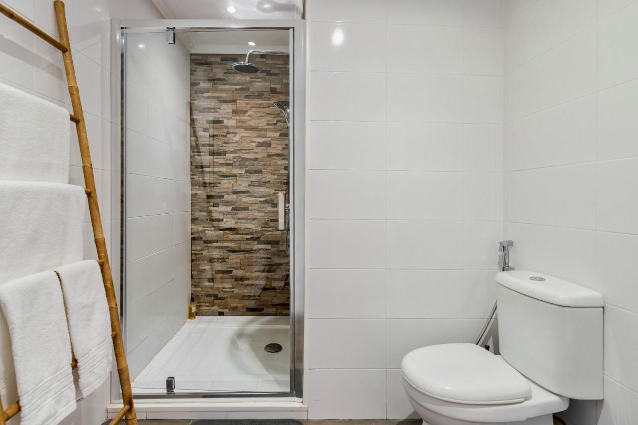 Omega Apartment Setúbal Eksteriør billede