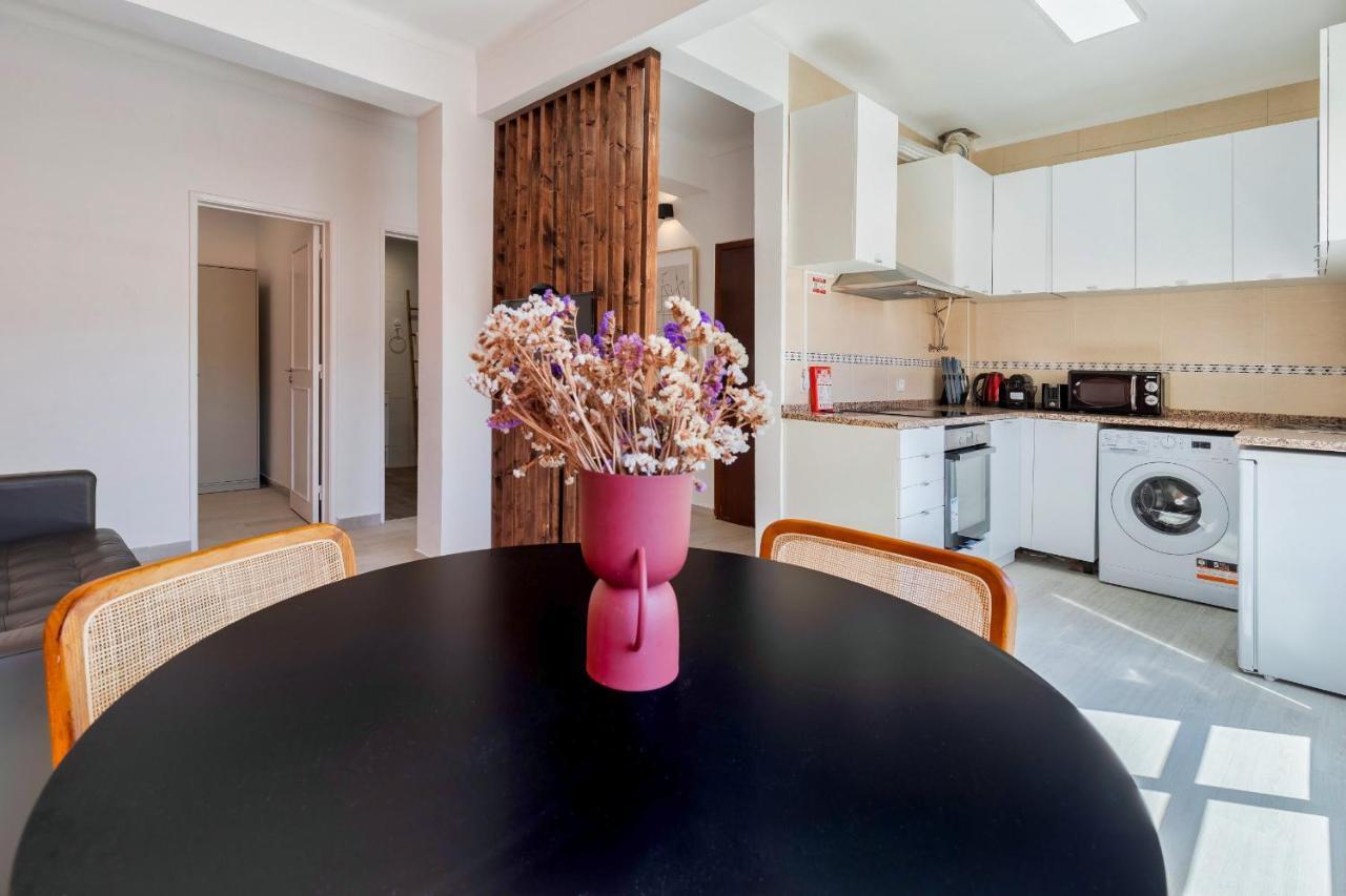 Omega Apartment Setúbal Eksteriør billede